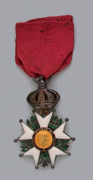 null Croix de chevalier de l'ordre de la Légion d'honneur en argent, émaillée, centres...