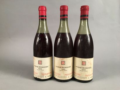 null 3 bouteilles VOSNE-ROMANEE R. Engel 1966 (es, elt, MB)