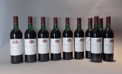 null 10 bouteilles Château LAROZE, Grand Cru St-Émilion 1975 (4 TLB, 2 LB, 1 MB)