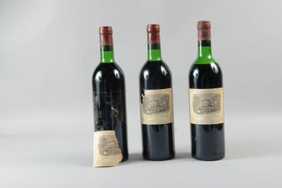 null 3 bouteilles Château LAFITE-ROTHSCHILD, 1° cru Pauillac 1978 (2 TLB dont 1 ét...