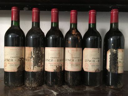 null 6 bouteilles Château LYNCH-BAGES, 5° cru Pauillac 1988 (eta, 1 SM)