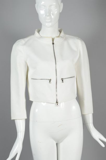 null COURREGES Paris circa 1998

Veste courte en piqué de coton blanc, col droit...