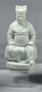 CHINE Figurine en porcelaine dit "blanc de Chine" représen­tant Guandi assis sur...