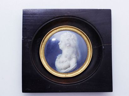 null COMBETTE Joseph Marcelin (1770-1840).
Portrait miniature rond peint à la gouache...