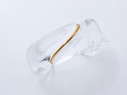 null BACCARAT ‘’COQUILLAGE’’
Bracelet jonc ouvert en cristal incolore sculpté à décor...