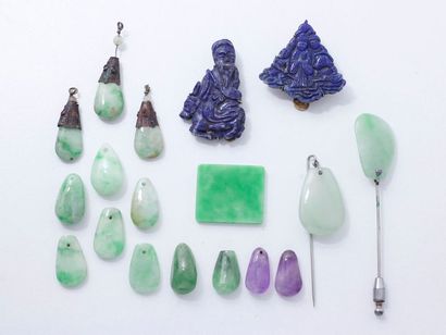null Bel ensemble en métal argenté, jade, lapis-lazuli, améthyste et pierre imitant...