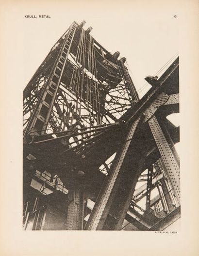 GERMAINE KRULL (1897-1985) Métal
A. Calavas, Librairie des Arts Décoratifs, Paris,...