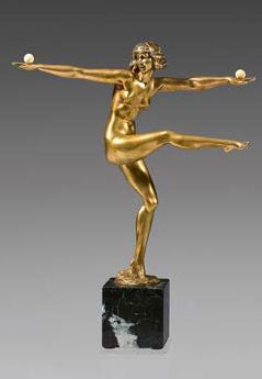 ANONYME Danseuse nue aux balles Épreuve en bronze à patine dorée, fonte d'édition...