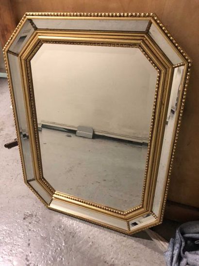 null Miroir moderne octogonal en bois doré à décor de perles