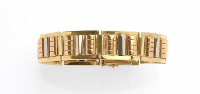 null Geometric bracelet in three shades of 18K gold (750° thousandths), composed...