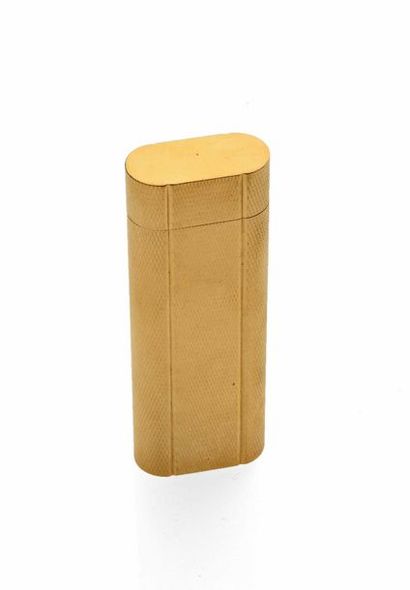 null CARTIER Gas lighter in gold plated 20 micro guilloché gold plated. Height: 7...