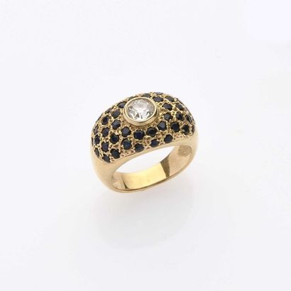 null Ring in 18K (750° thousandths) yellow gold decorated with an old-cut diamond...