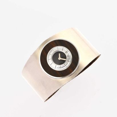 null LANVIN Typical 1970s design watch in mechanically moving steel. - Smooth round...