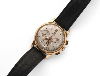 null OMEGA 18K (750° thousandths) yellow gold chronograph watch with mechanical movement....