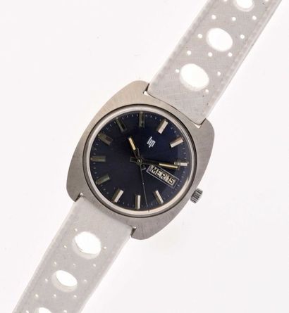 null LIP Reference 572/60, circa 1974. Steel sports watch with mechanical movement....
