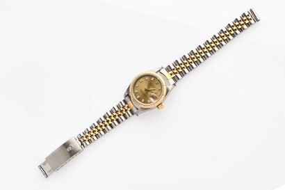null ROLEX* Lady Datejust, circa 1995 Reference 69173 Ladies' watch in 18K (750°...