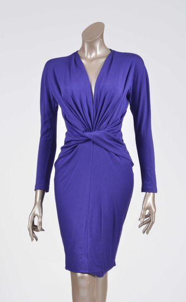 null Christian DIOR : robe mi longue en laine purple à motif de drapé sur le devant,...