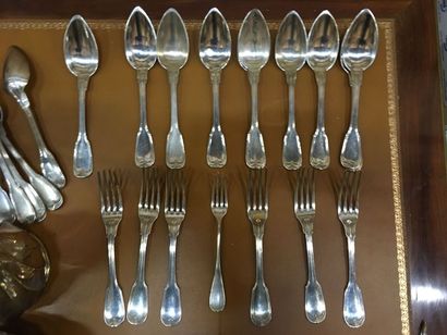 null Eleven pieces of cutlery, net model and four spoons