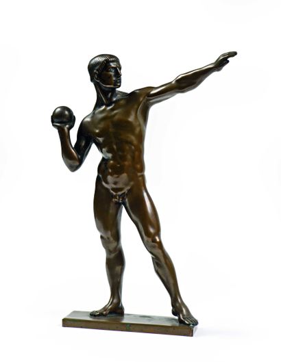 null 26 Berthold STOLZER (1881-1938) Le lanceur de poids Epreuve en bronze à patine...