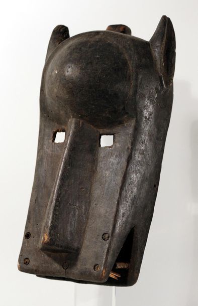null Afrique. Mali. Beau masque de la société Bamana, Mali. H. 36cm.