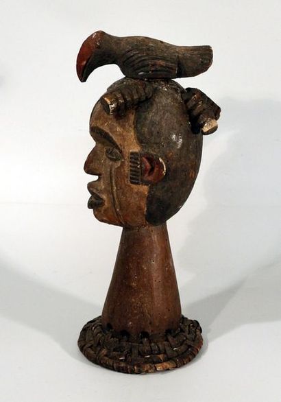 null Nigéria, Beau masque cimier Idoma. H. 32,5cm.