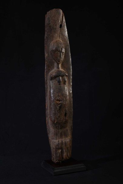 null BAMBARA (Mali) Personnage féminin sur panneau 49cm    