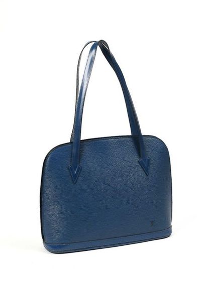 null Louis VUITTON : Lussac sac en cuir épis bleu ouverture par double zip, ouvrant...