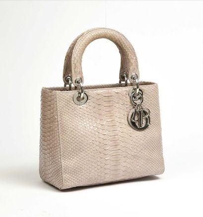 null DIOR : Lady sac à main en python sable, un zip ouvrant avec bijou de sac en...