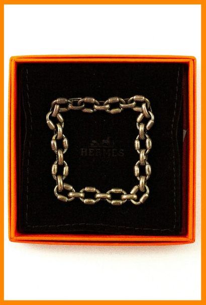 null HERMES Bracelet en argent 925 millièmes à maille forçat, fermoir à boule. Signé....