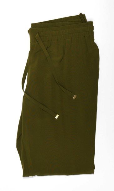 null 252 GUCCI : pantalon sport swear en soie vert bronze. T. 38/40 - bon état