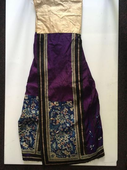 null Purple Chinese skirt with blue embroidery. 

(Wears)