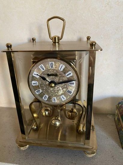 null Universal Kan Clock in gilded brass