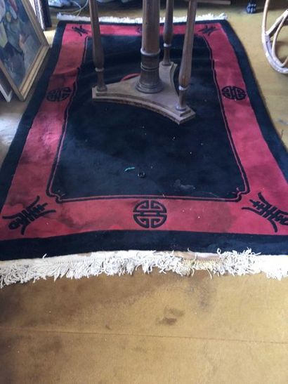 null Black and red modern Chinese carpet