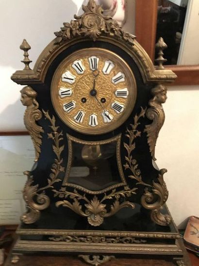 null Wood and gilt bronze clock and its console Napoleon III style