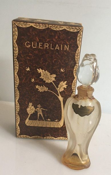 null GUERLAIN - Bottle "L'heure bleue" (accident)

Case in imitation of marquetr...