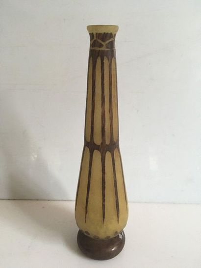 null LE VERRE FRANCAIS, vase soliflore out of pressed moulded glass with brown decoration...