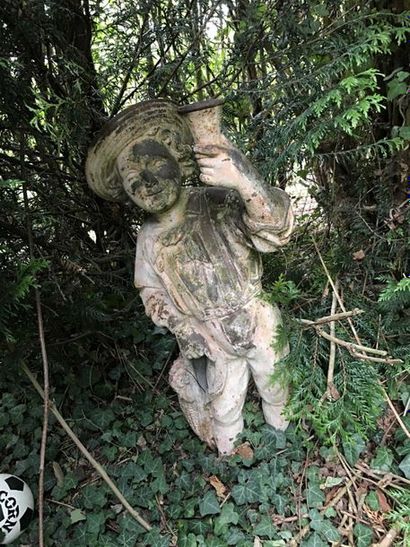 null Cast iron garden sculpture "Child with a hat". Height: 90cm