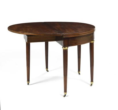 null Half moon table with a double top, one in mahogany the other covered with felt,...