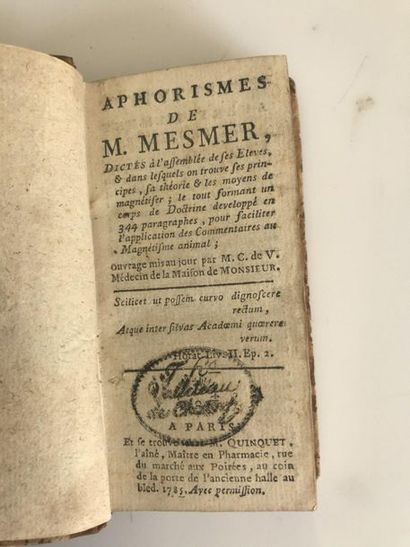 null MESMER Franz-Anton. Aphorismes. Paris, Quinquet, 1785 ; in-16, demi-basane de...