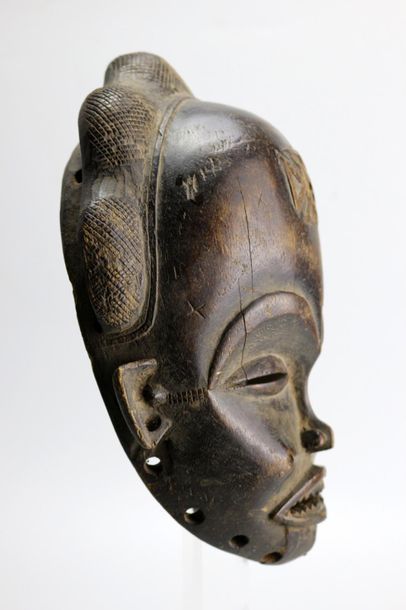 null Afrique. Masque africain Tchokwe - Congo. Beau masque Tchokwe utilisé lors des...