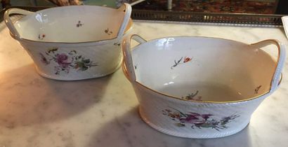 null 147 Frankenthal Pair of oval porcelain baskets with polychrome decoration of...