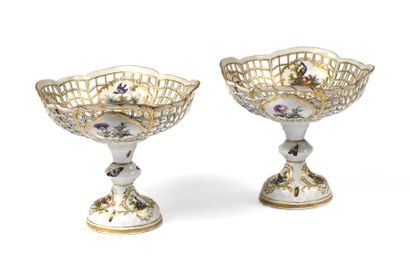 null 155 Pair of openwork cups in polychrome porcelain decorated with flowers, birds...
