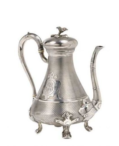 null 171 Silver teapot guilloché 950 thousandths monogrammed in two engraved cartridges....