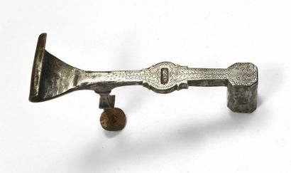 null 195 Beautiful and important knocker marked CHAPUI and engraved G B / 1836. Height:...