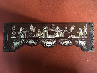 null 83 Wooden tray and mother-of-pearl inlays representing animated scenes with...