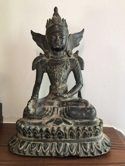 null Bouddha en position du lotus en bronze Thaïlande Hauteur : 26cm Ref DAM78