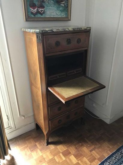 null Chest of drawers with 4 drawers and a flap forming a secretary in marquetry,...