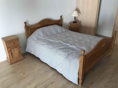 null Bedroom furniture and pine comprising: double bed, pair of bedside tables with...