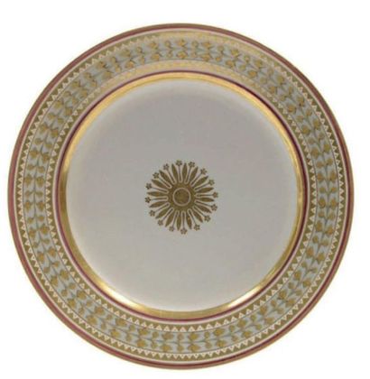 null 211 Dessert plate in porcelain from the Babigon Service, decorated with a central...