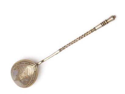 null 213 Silver and vermeil caviar spoon. Moscow, 1884. Title stamp: 84, 1884. Goldsmith:...
